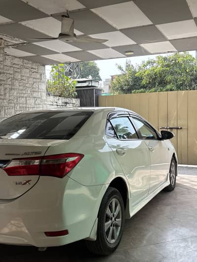 Toyota Corolla Altis 2016