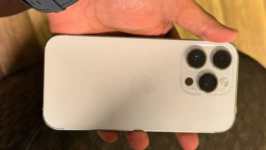 Apple iPhone 14 Pro