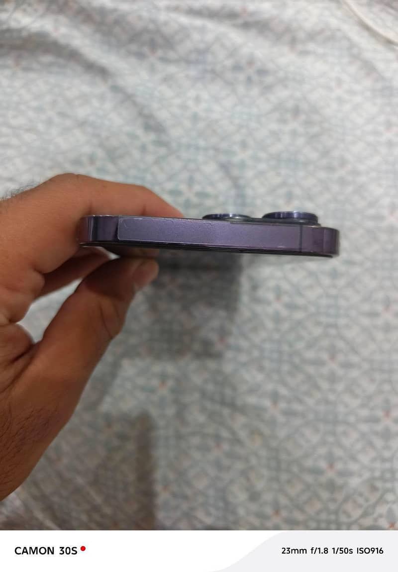 Apple iPhone 14 Pro Max 4