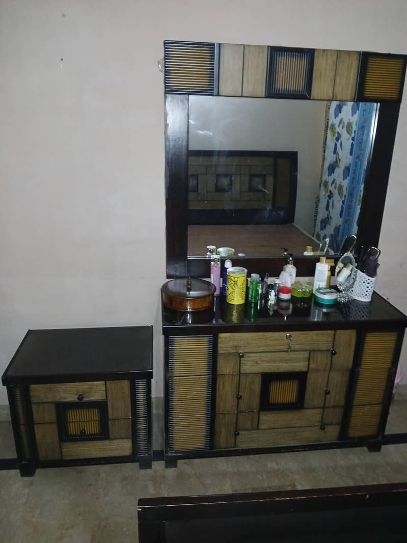Double Bed with Dressing Table and Side Tables 2