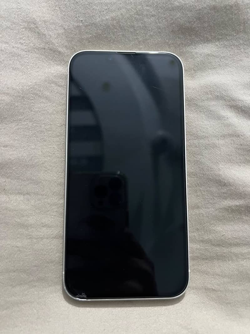 Apple iPhone 13 1