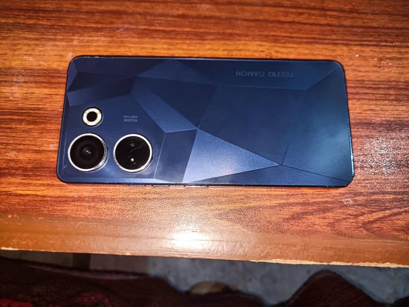 Tecno CAMON 20 Pro 6