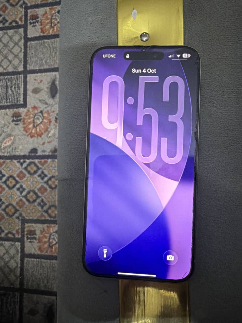 Apple iPhone 15 Pro Max 0