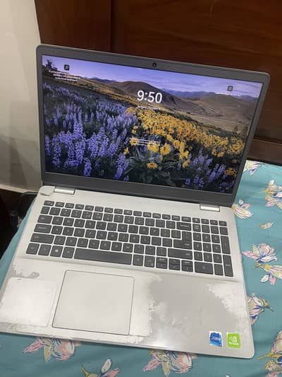 Dell Inspiron 3501 — i7 11th Gen | 16GB RAM | 512GB SSD