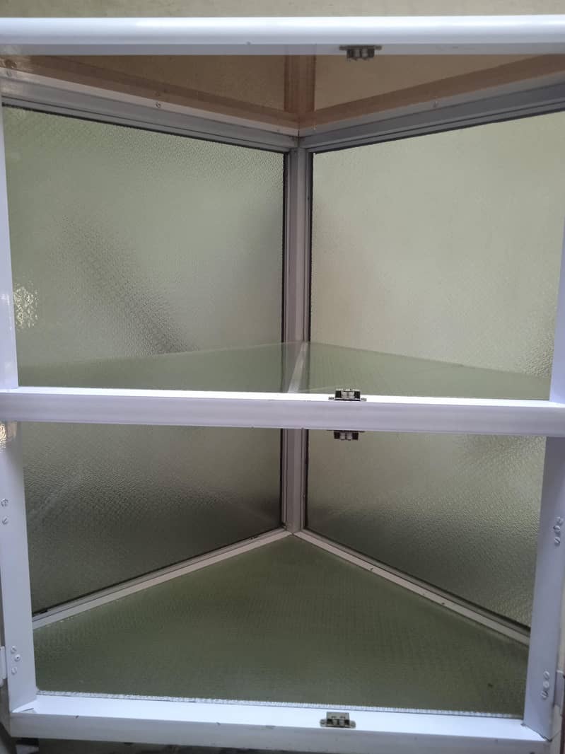 Tv Trolley 1