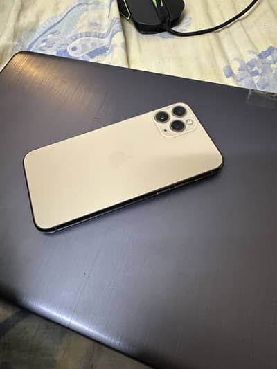 11 pro official approved (exchange possible)