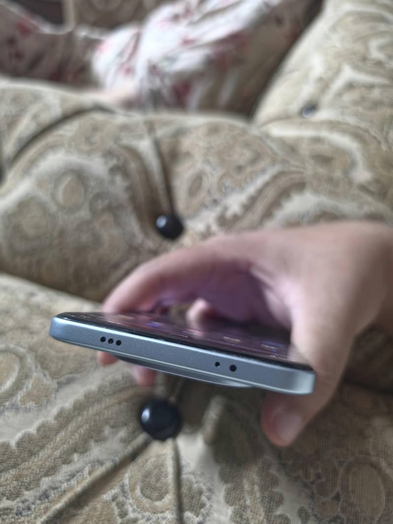 Xiaomi Redmi Note 15 Pro 5