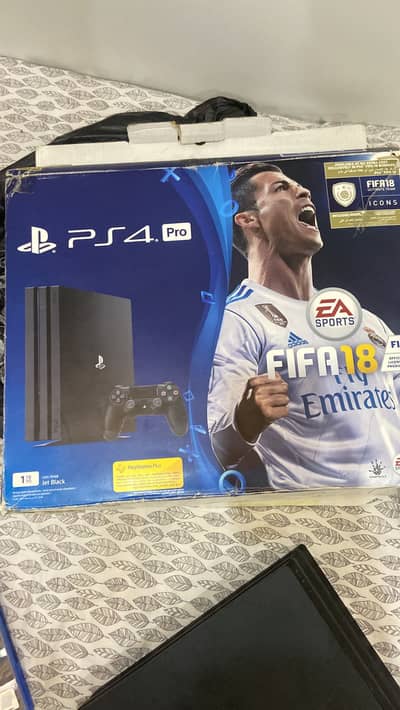 It is with original box and 100%genuine and 100% trusted plz buy it f