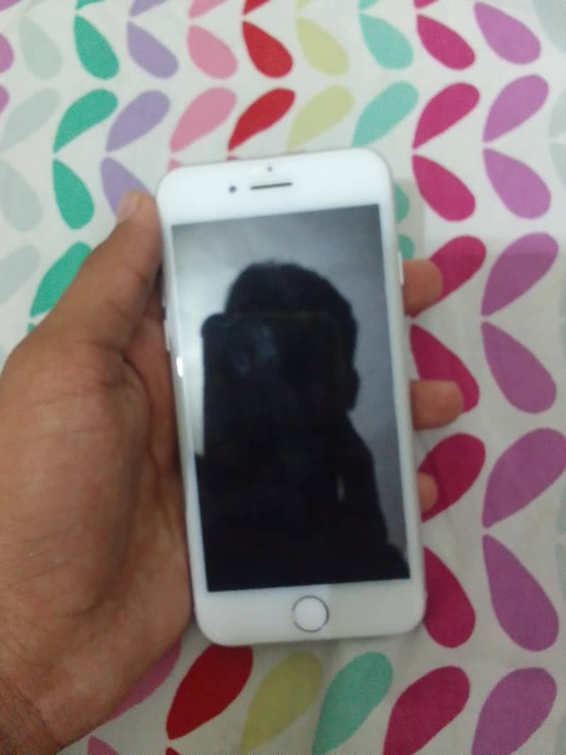 iPhone 7 1
