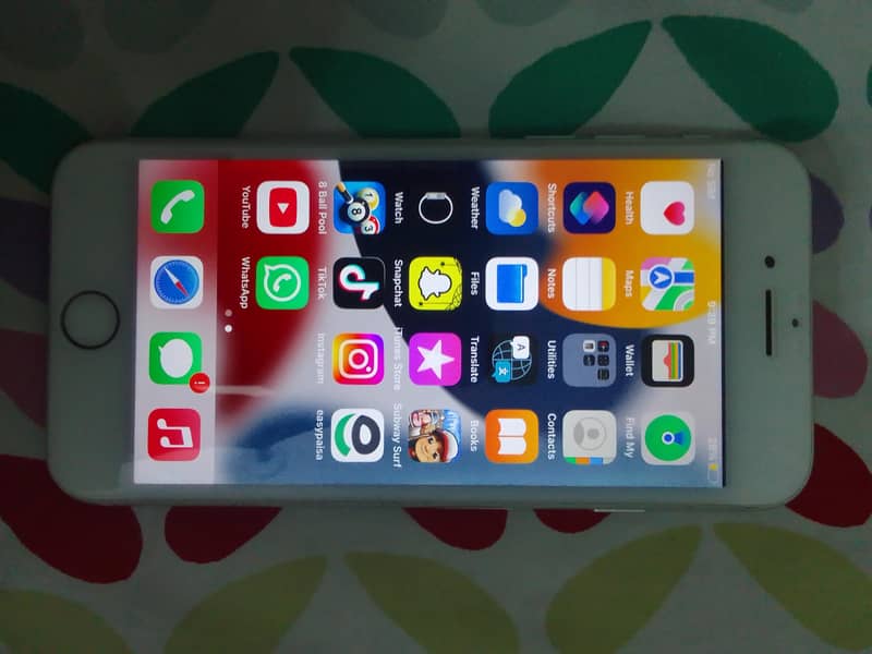 iPhone 7 4