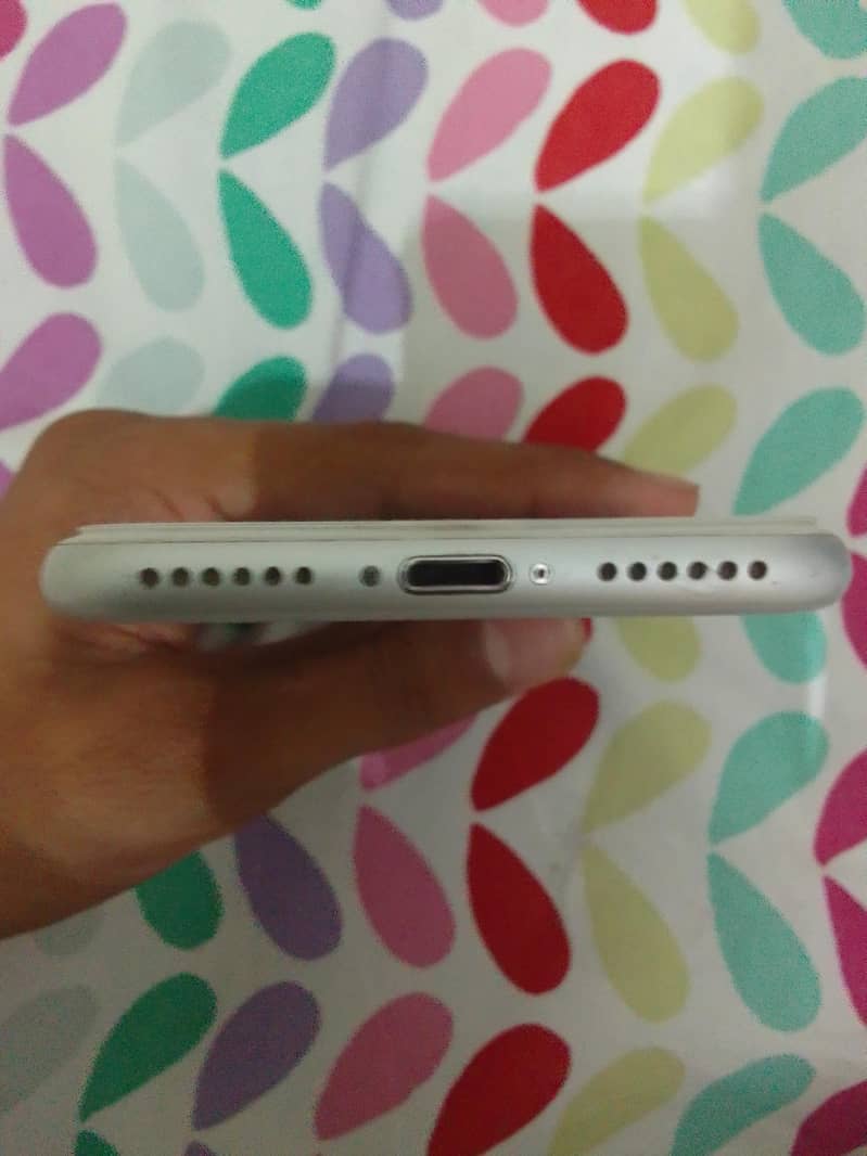 iPhone 7 5