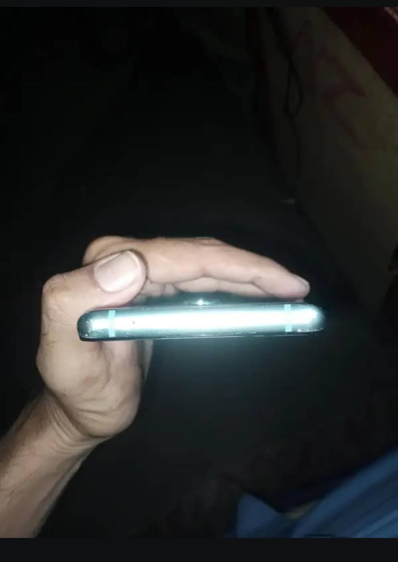 One Plus 8 8/128 5