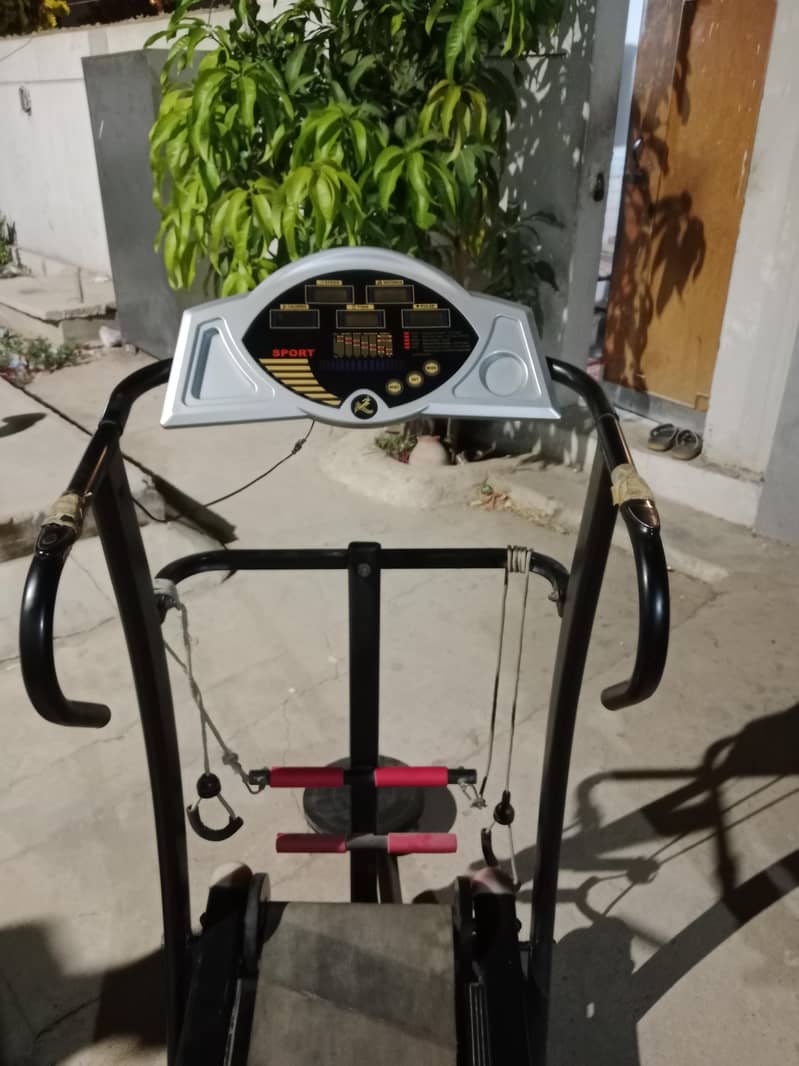 newly conditioned treadmill 0