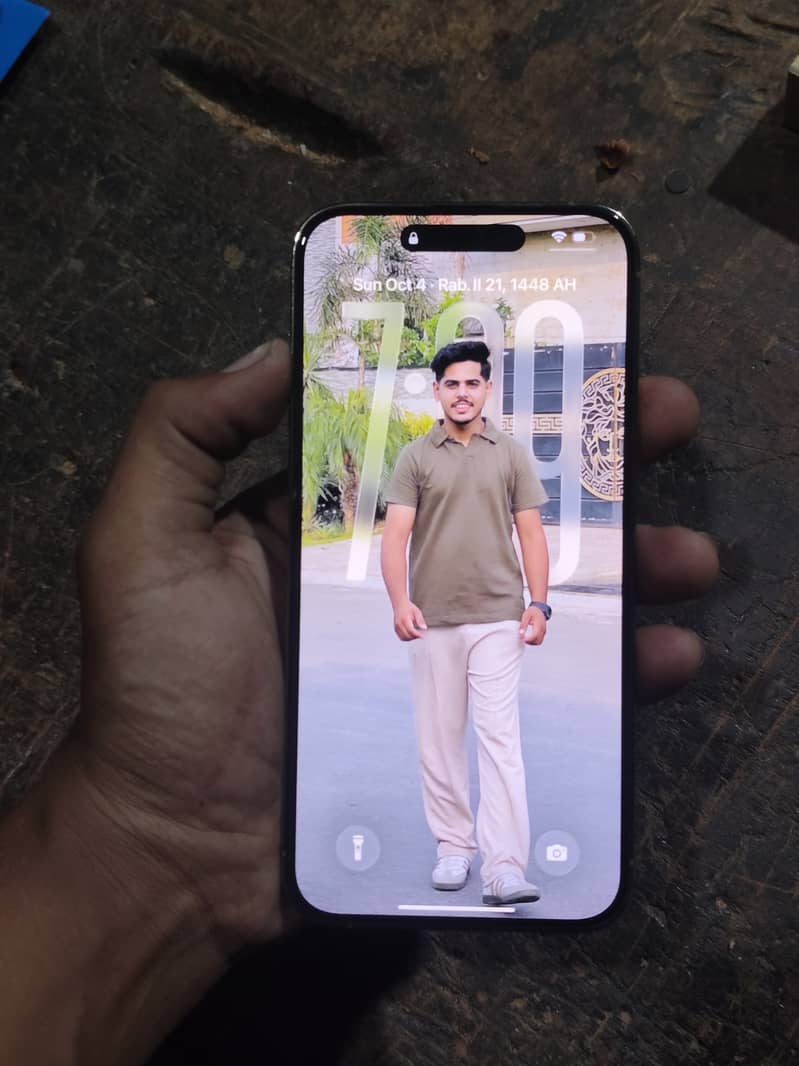 Apple iPhone 14 Pro Max 0