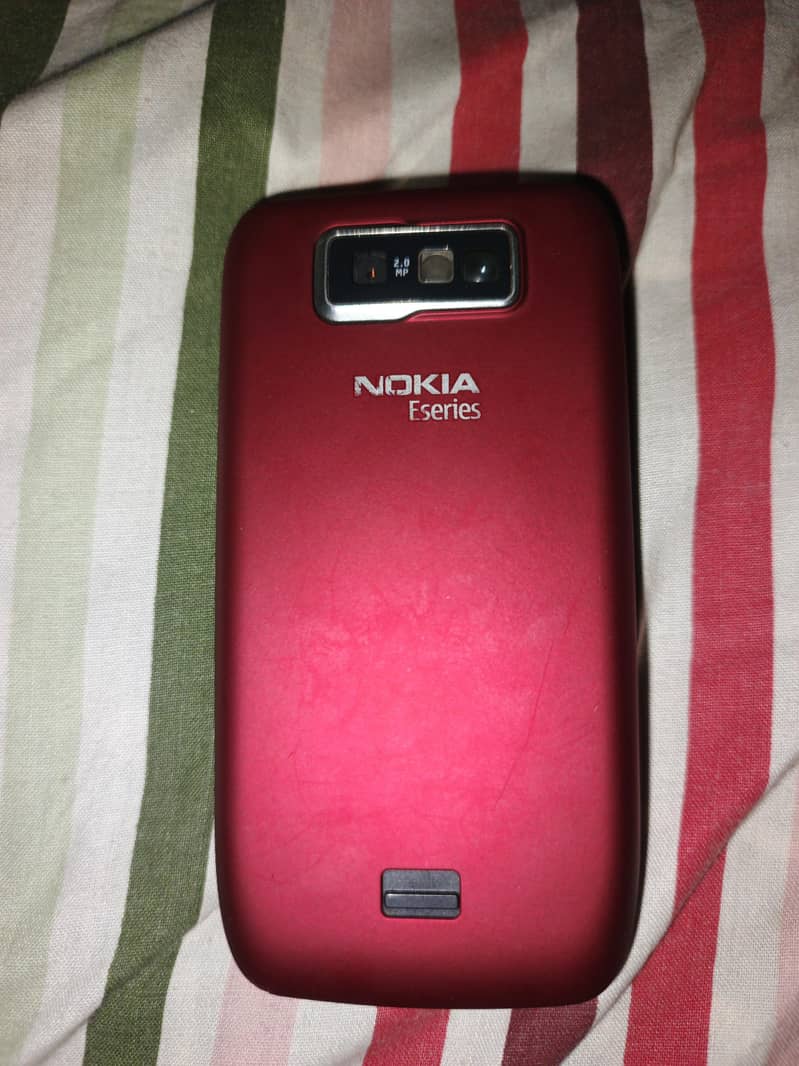 Nokia E63 1