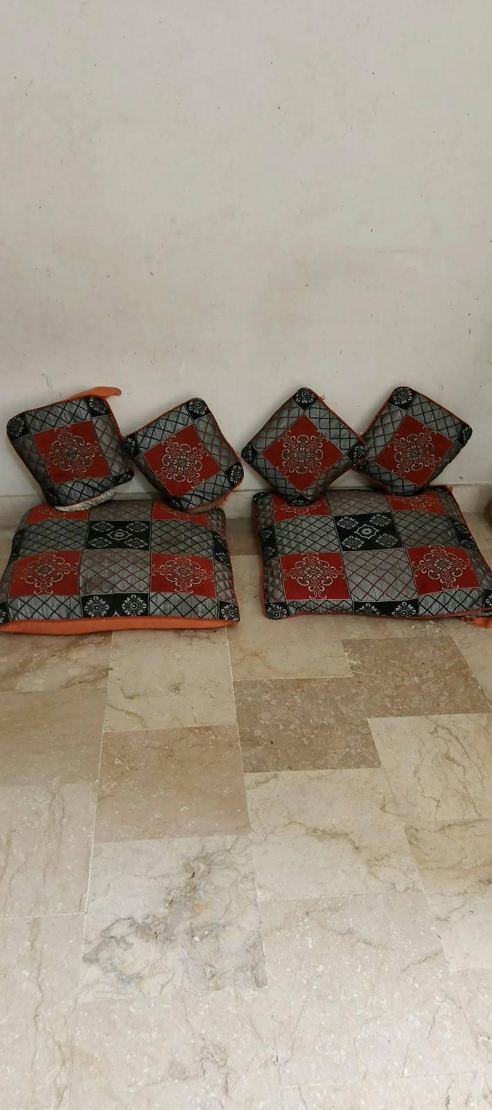 Floor Cushions 0