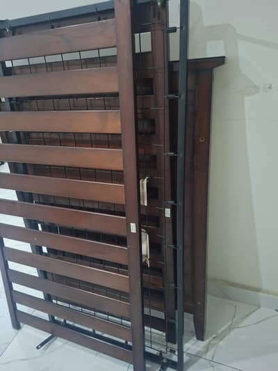 Simmons imported baby cot