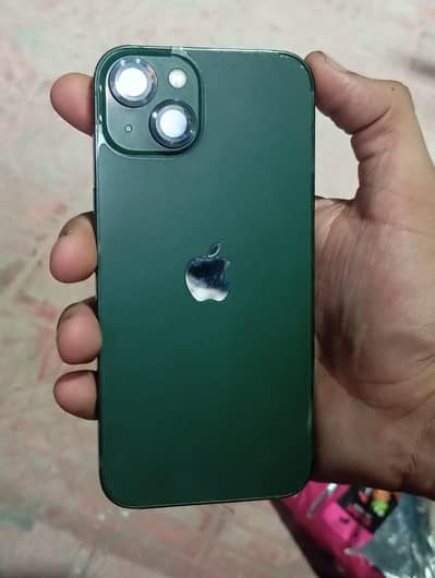 Apple iPhone 13