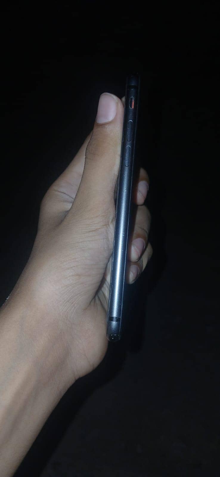 Apple iPhone 8 3