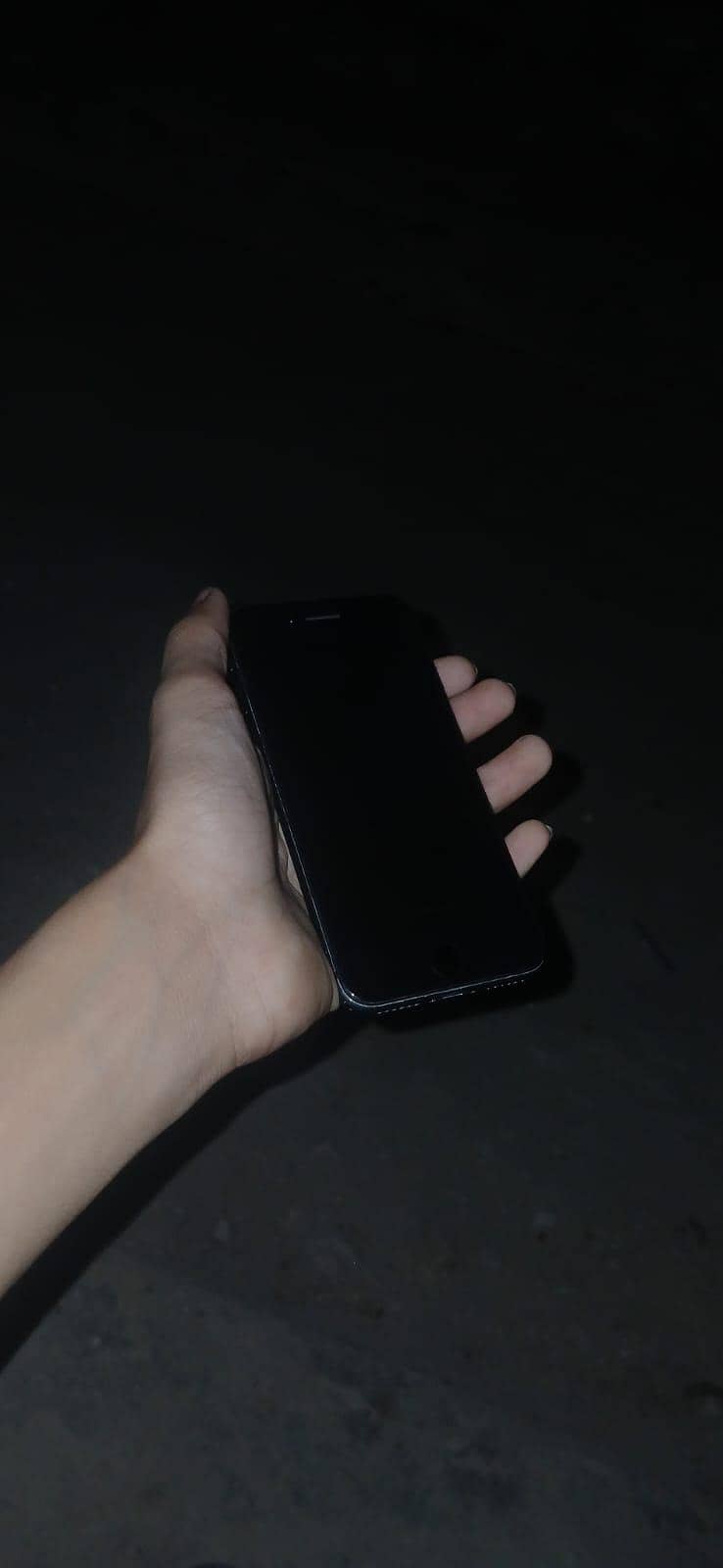 Apple iPhone 8 4