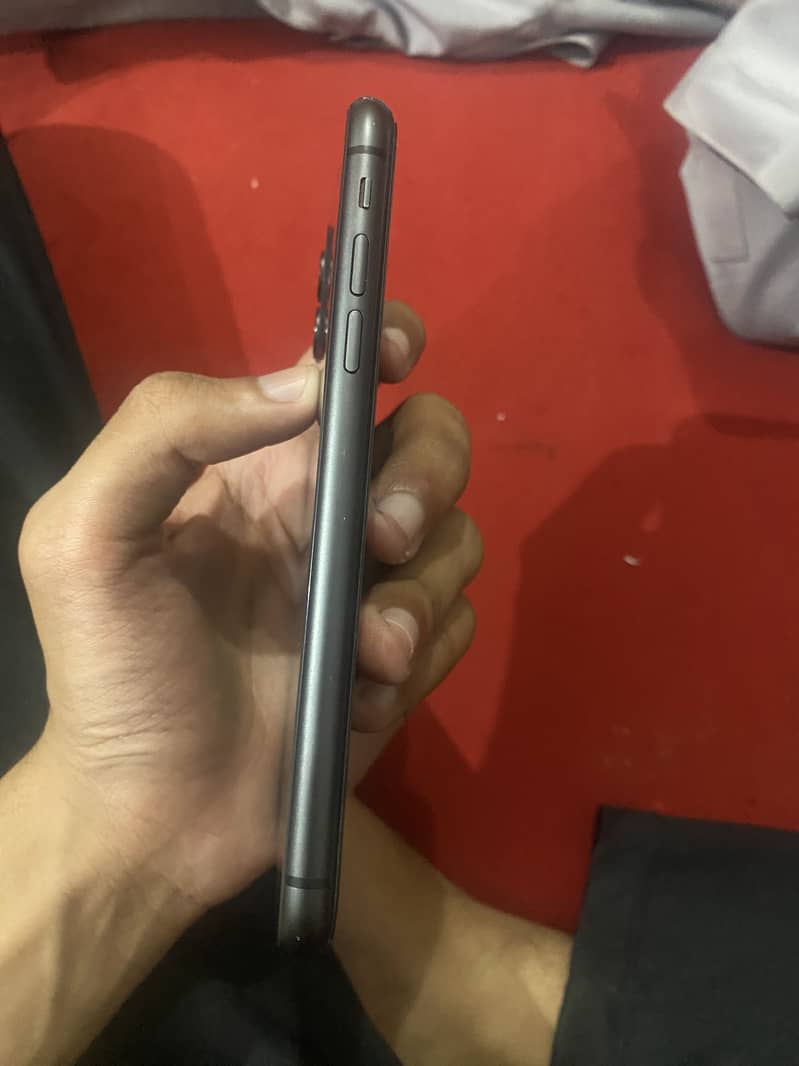 Apple iPhone 11 1