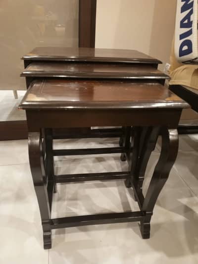 4 table set