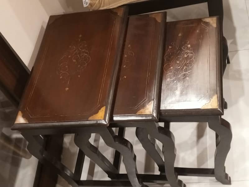 4 table set 1