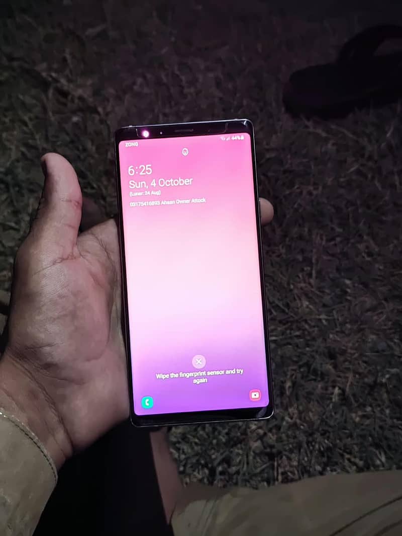 Samsung Mobile Note 9 1