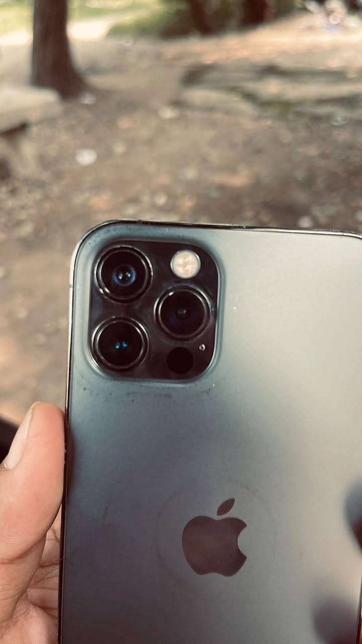 Apple iPhone 12 Pro 0