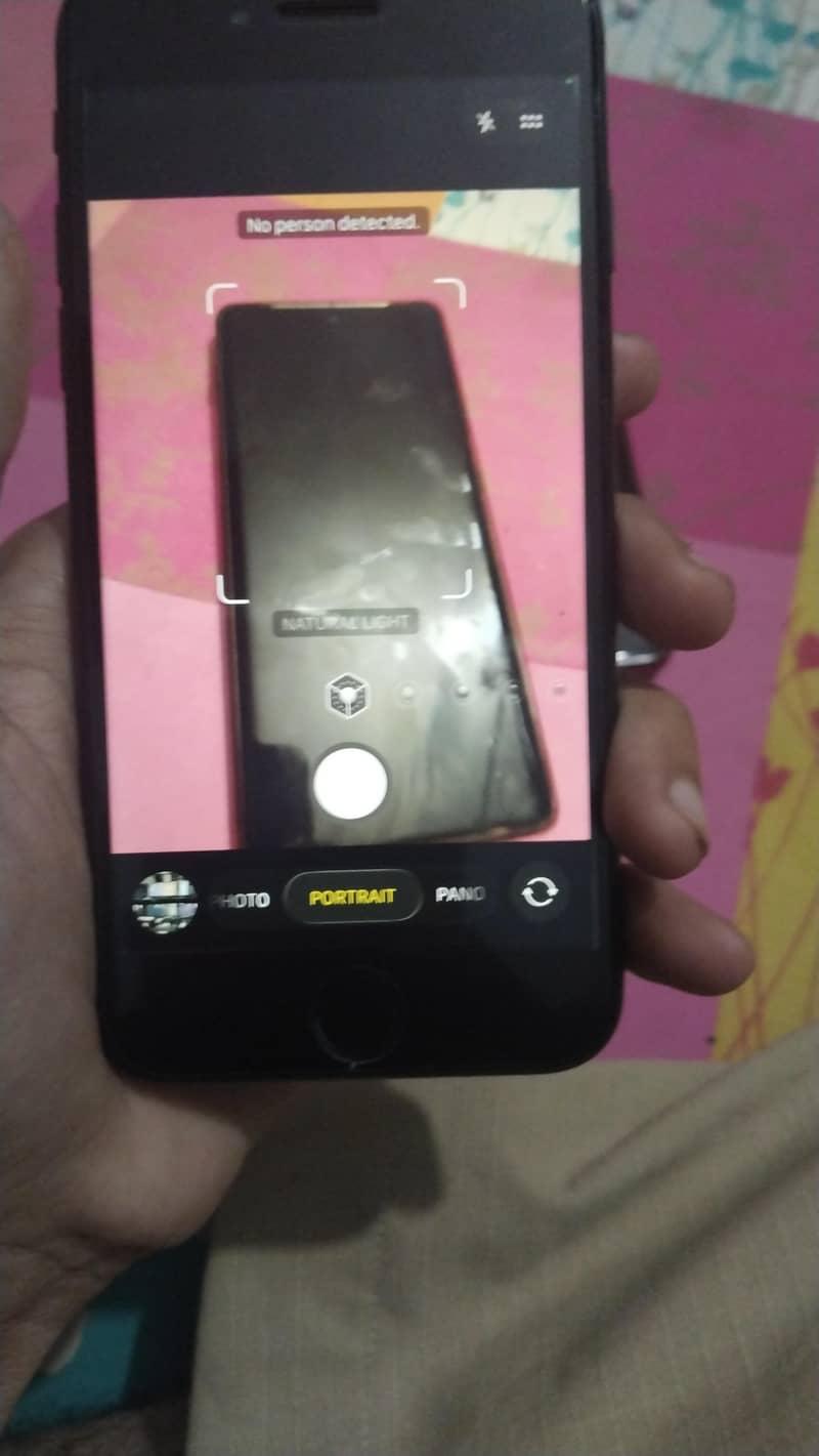 Apple iPhone SE2 4