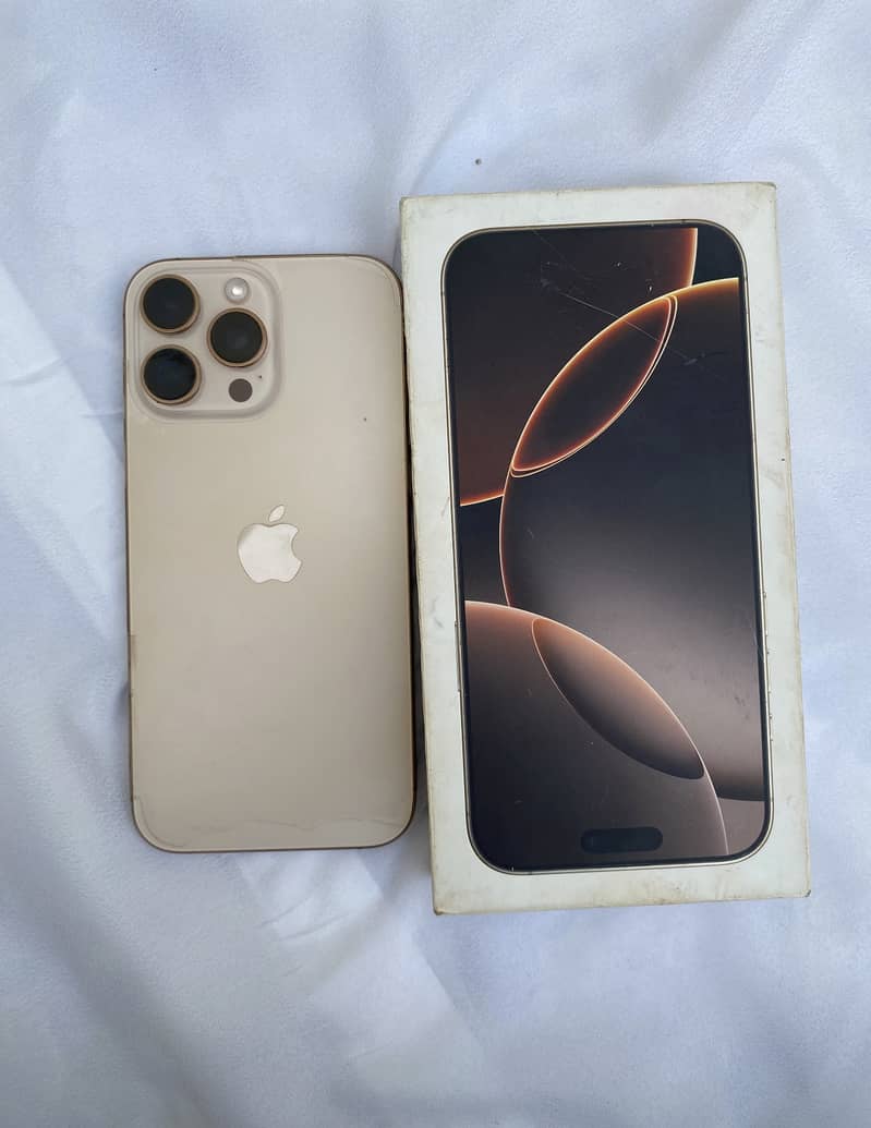 Apple iPhone 16 Pro Max 7