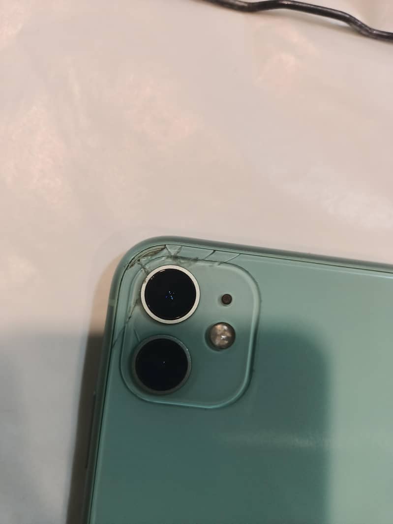 Apple iPhone 11 2
