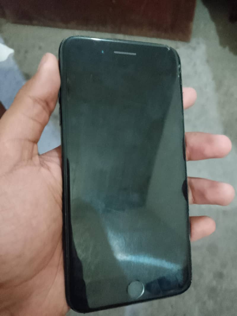 Apple iPhone 7 Plus 0