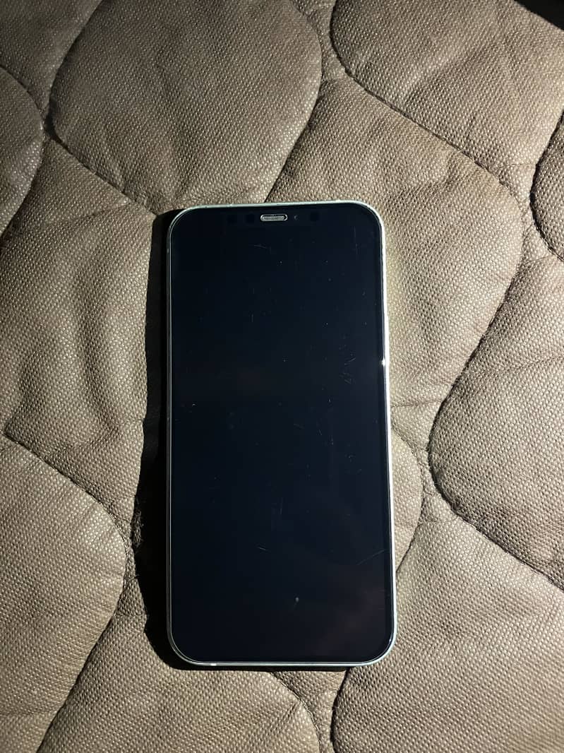 Apple iPhone 12 5