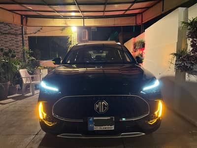 MG HS 2025