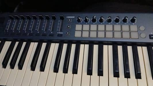 Novation Launchkey 61