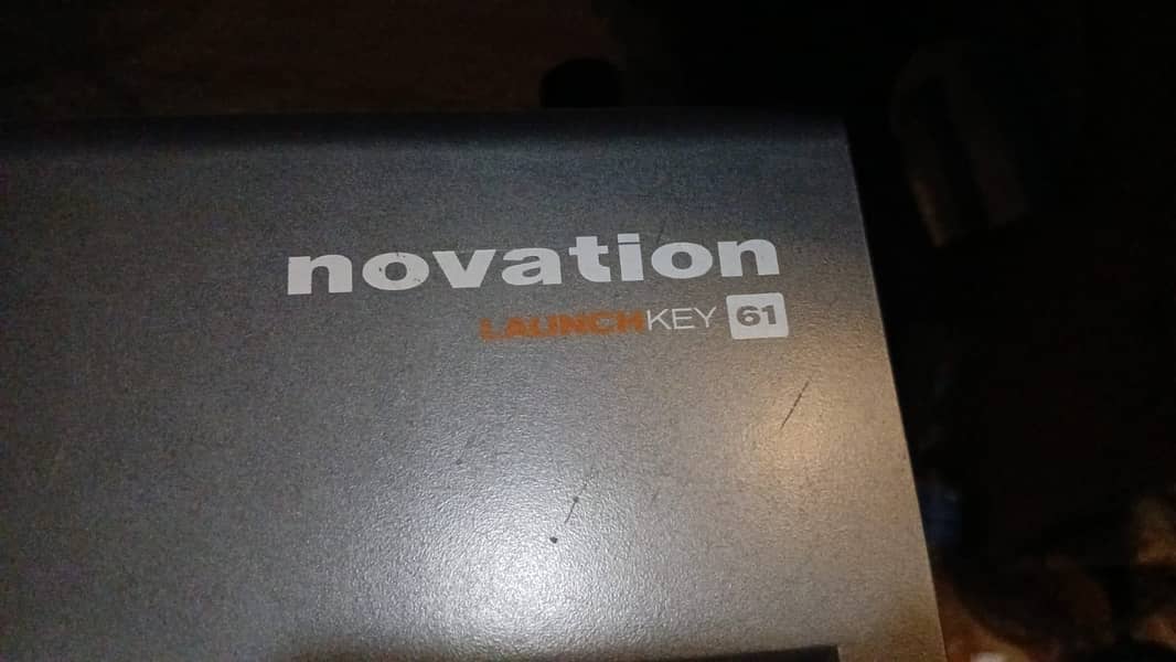 Novation Launchkey 61 1