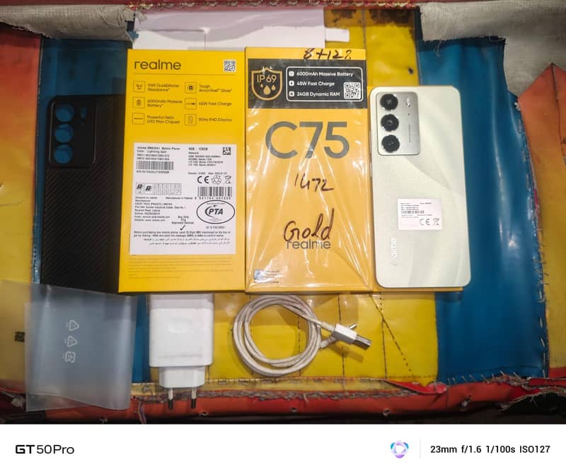 Realme C75 14