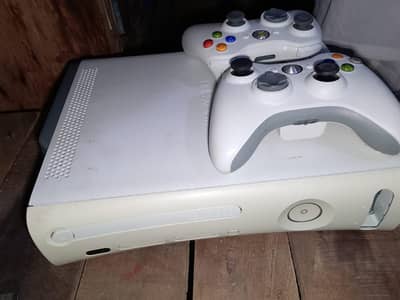 X BOX 360 LIKE NEW 03087700935