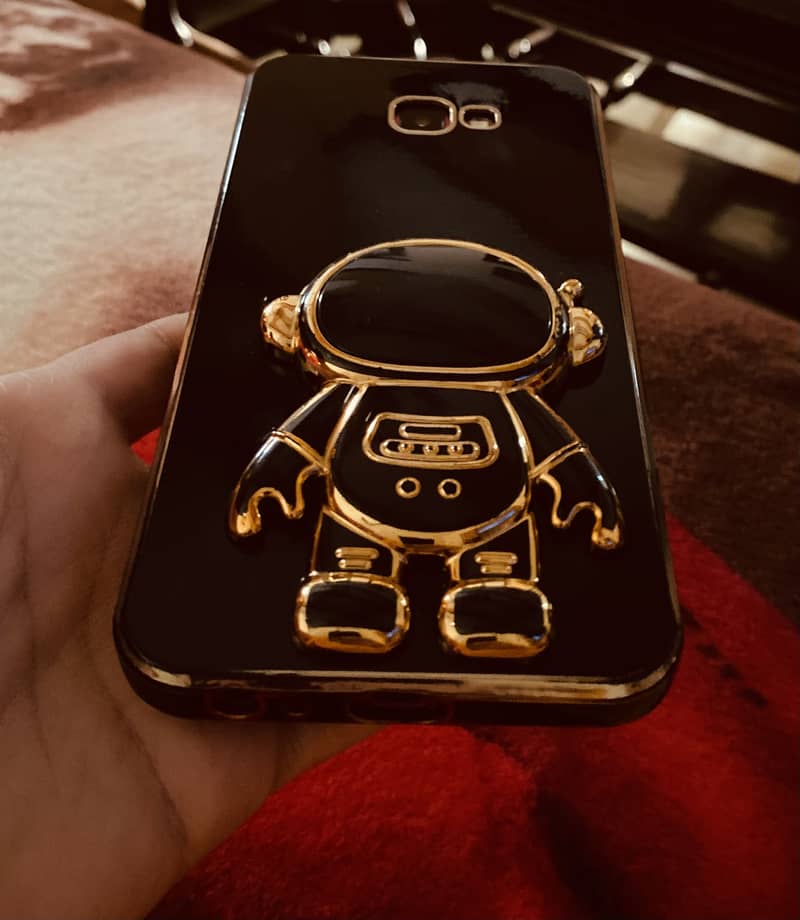 Samsung Mobile J4 Plus 3
