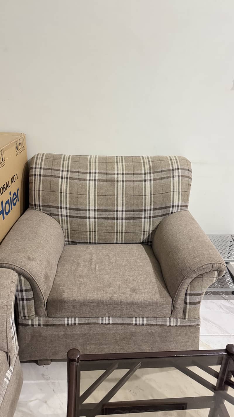 3 seater sofa 2
