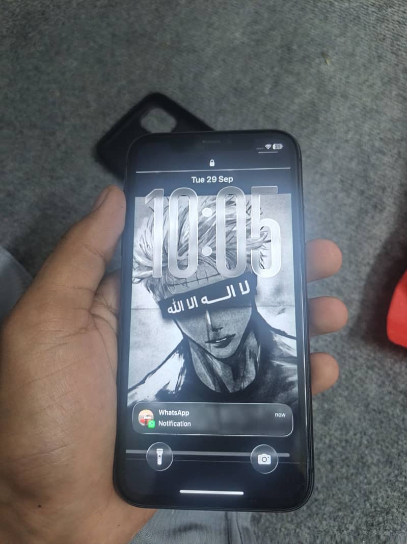 Apple iPhone 11 0