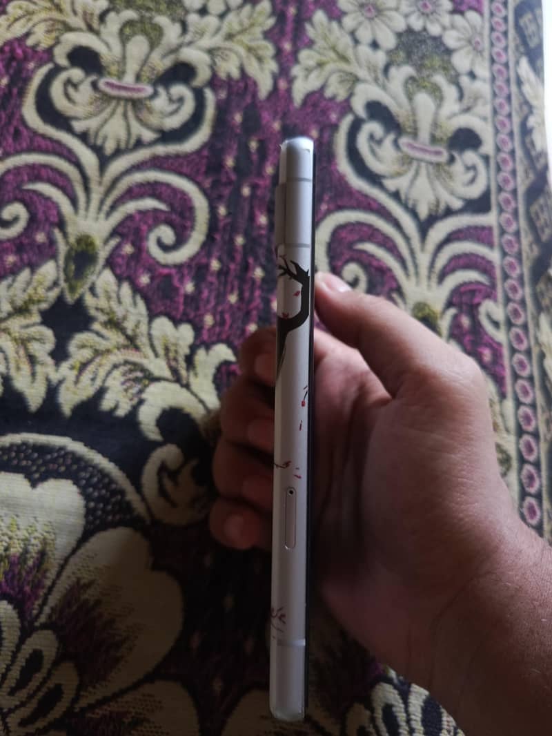 Google Pixel 7a 3