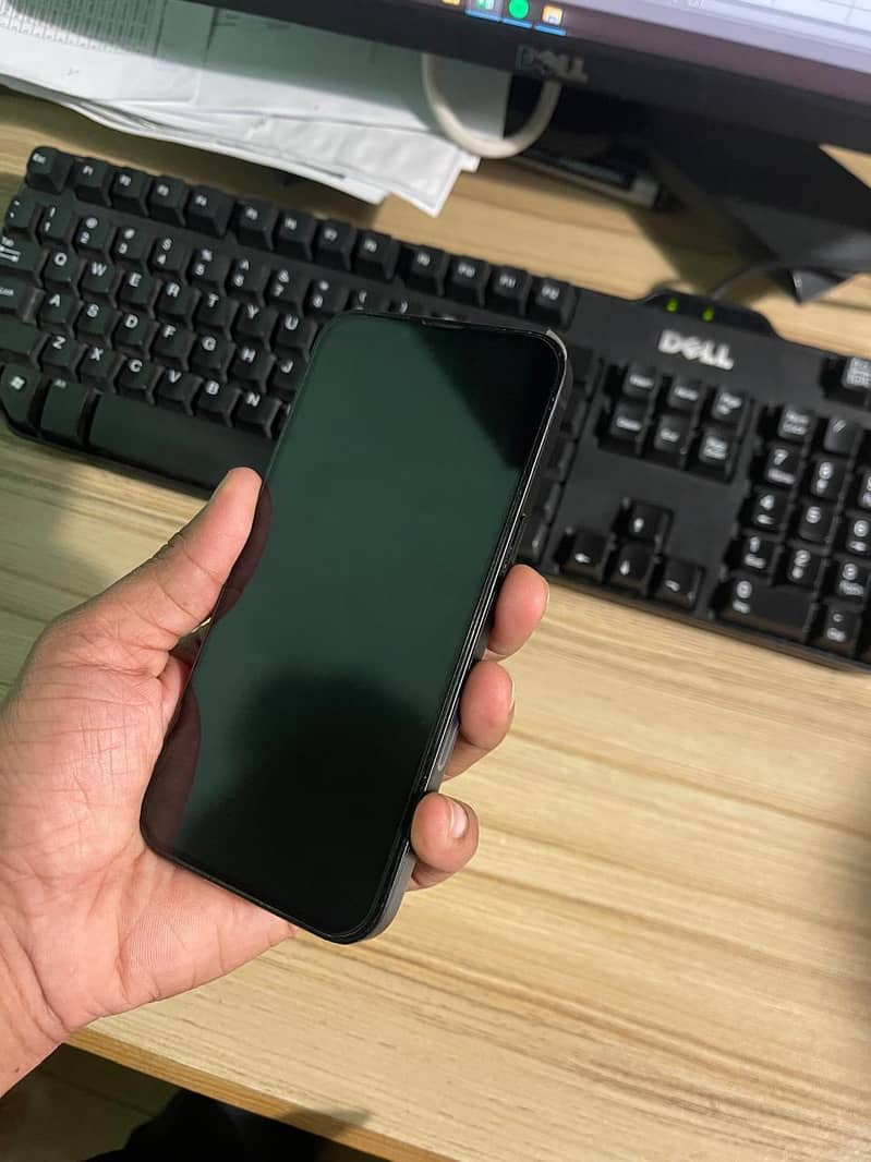 Apple iPhone 14 2