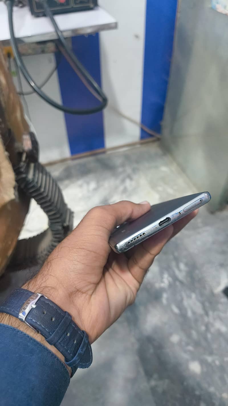 Tecno CAMON 40 Pro 2