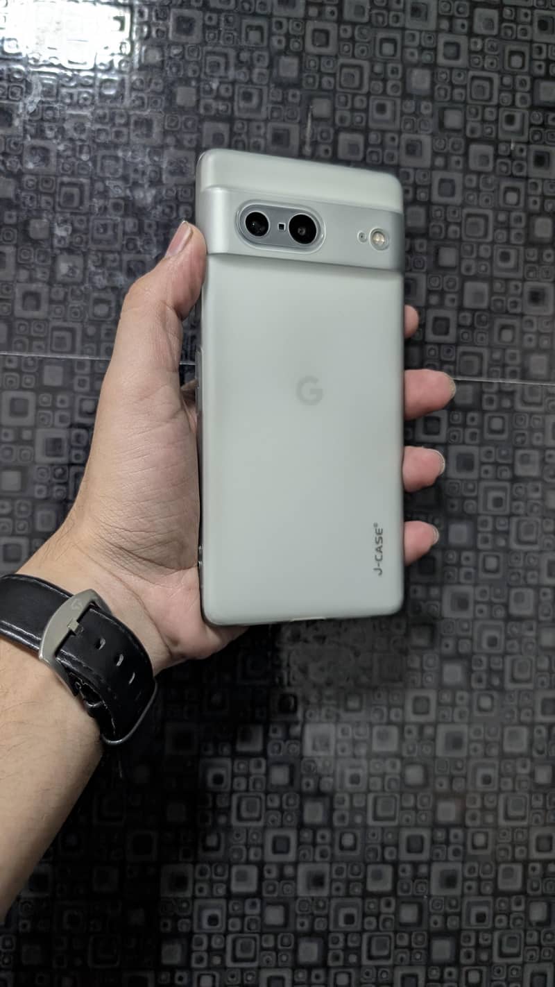 Google Pixel 7 1