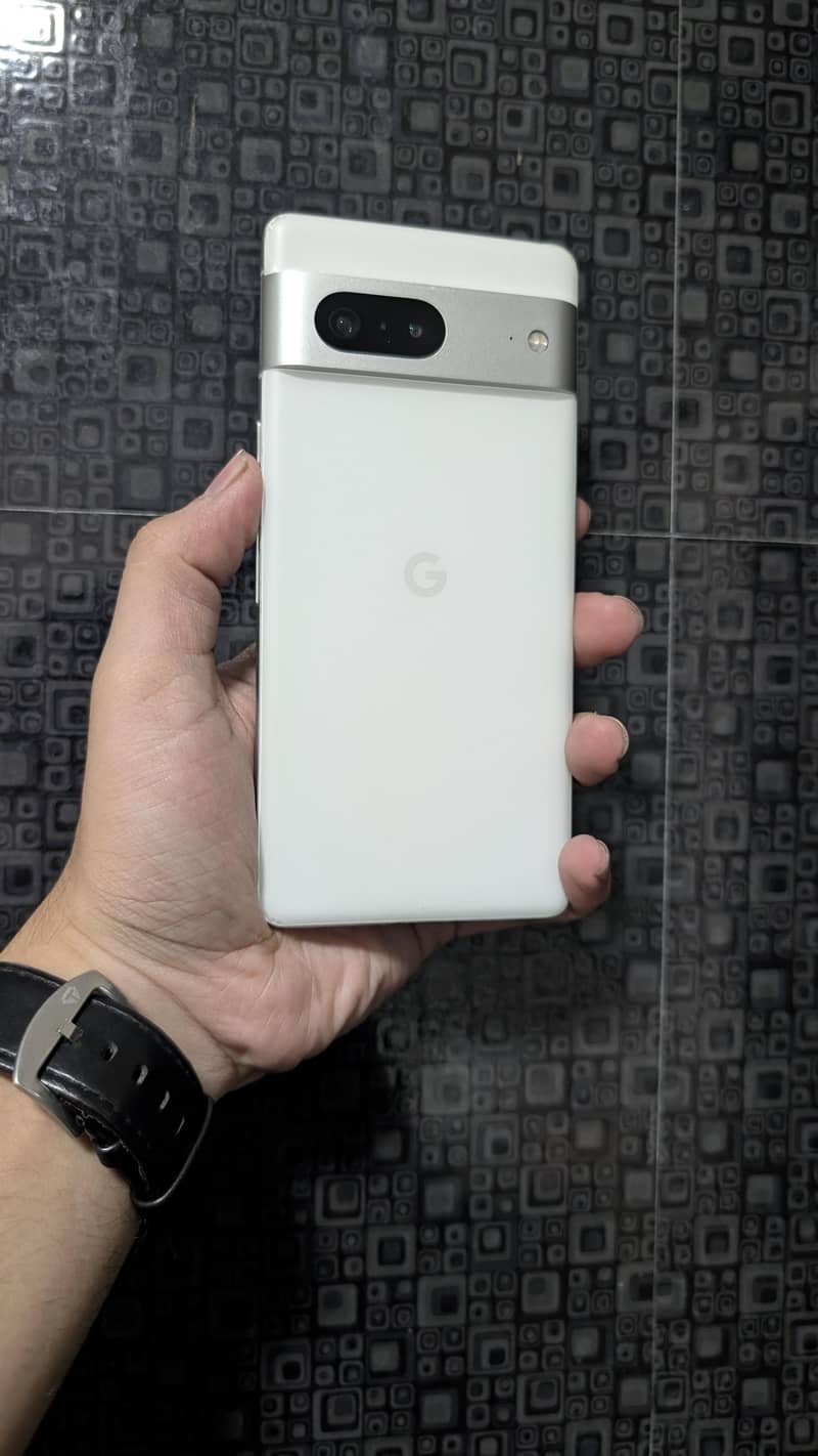 Google Pixel 7 2