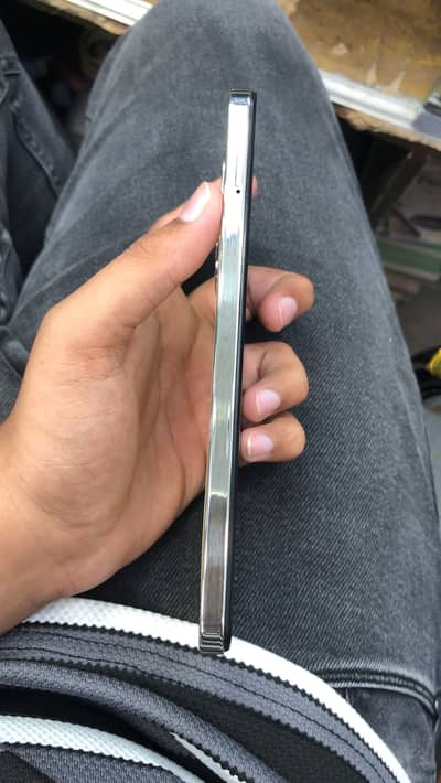 Infinix Hot 40i