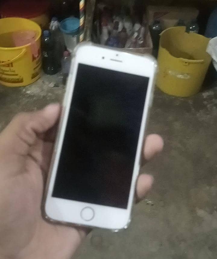 Apple iPhone 6 2