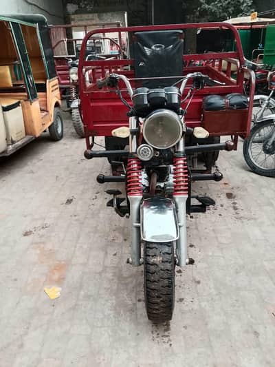 Road prince Loader Rickshaw